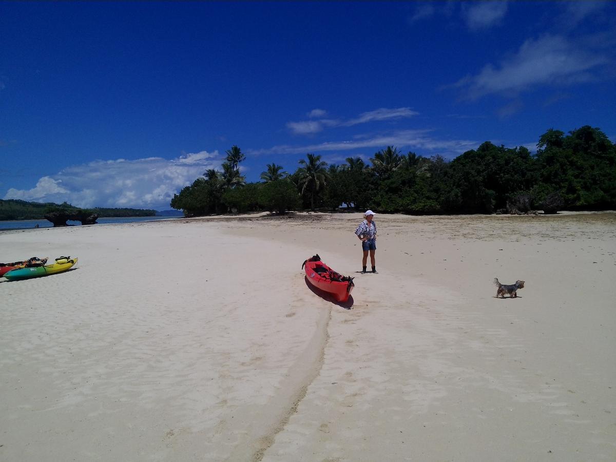 Korovesi Sunshine Villas Savusavu Exteriör bild