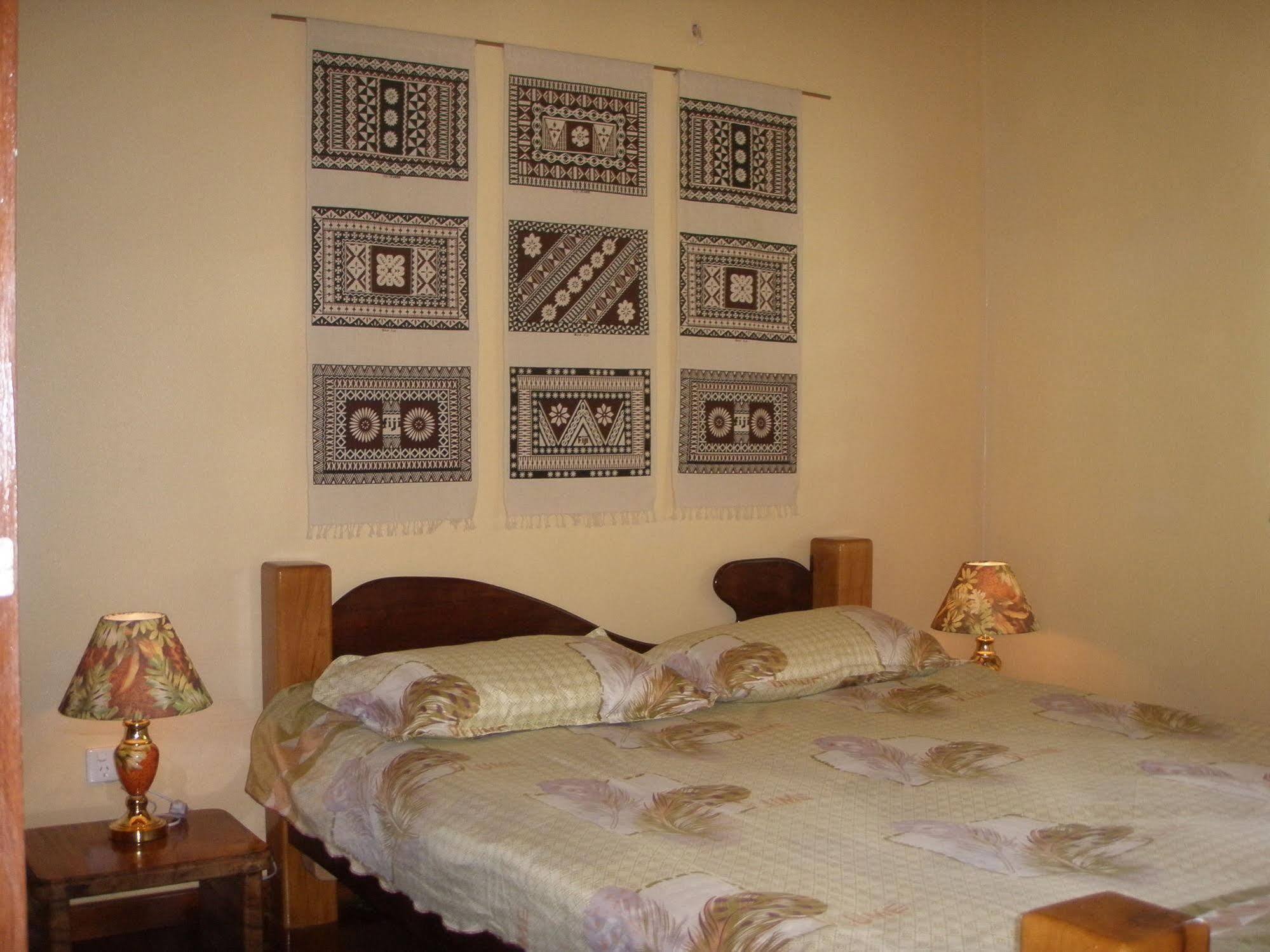 Korovesi Sunshine Villas Savusavu Exteriör bild