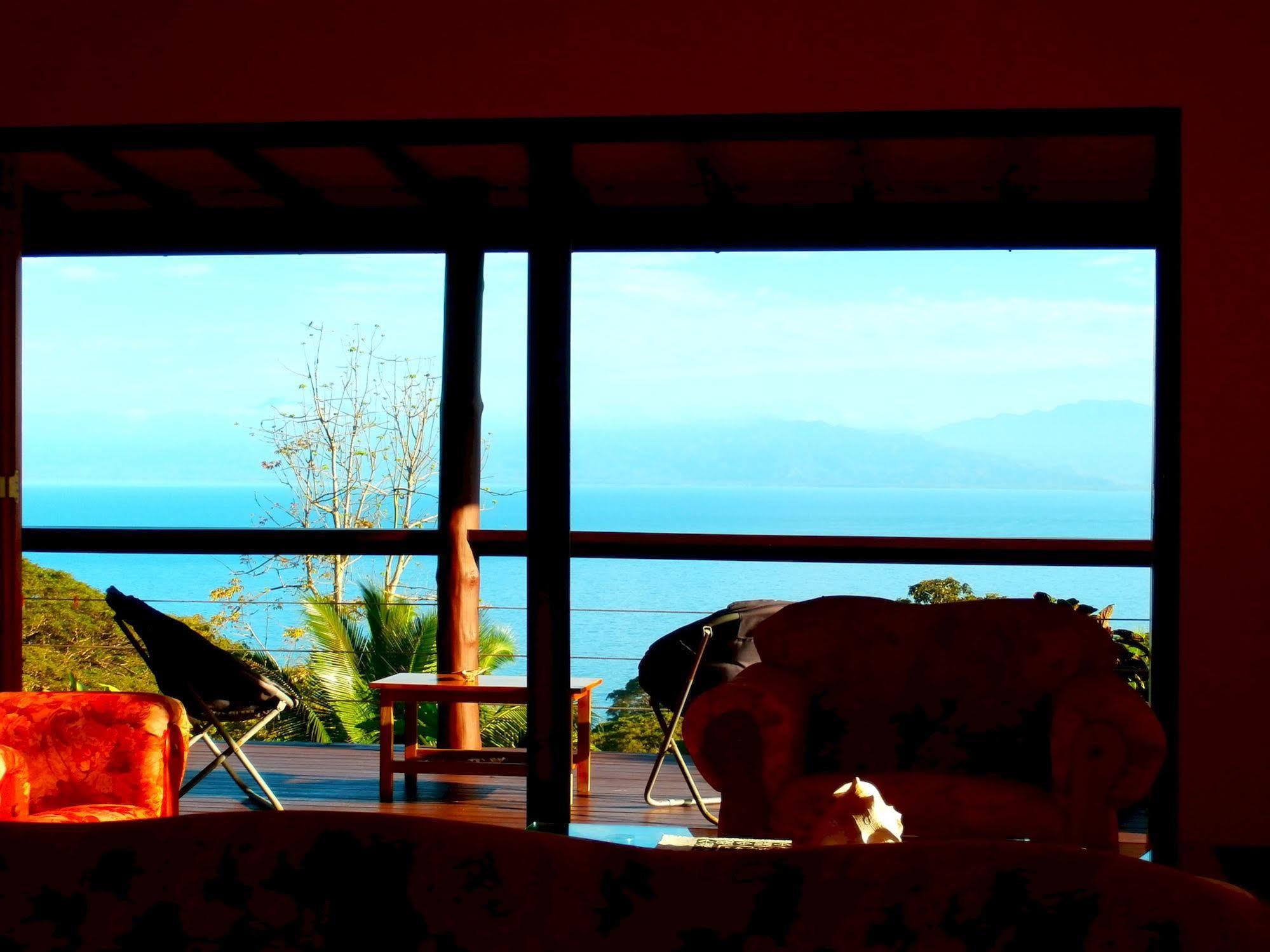 Korovesi Sunshine Villas Savusavu Exteriör bild